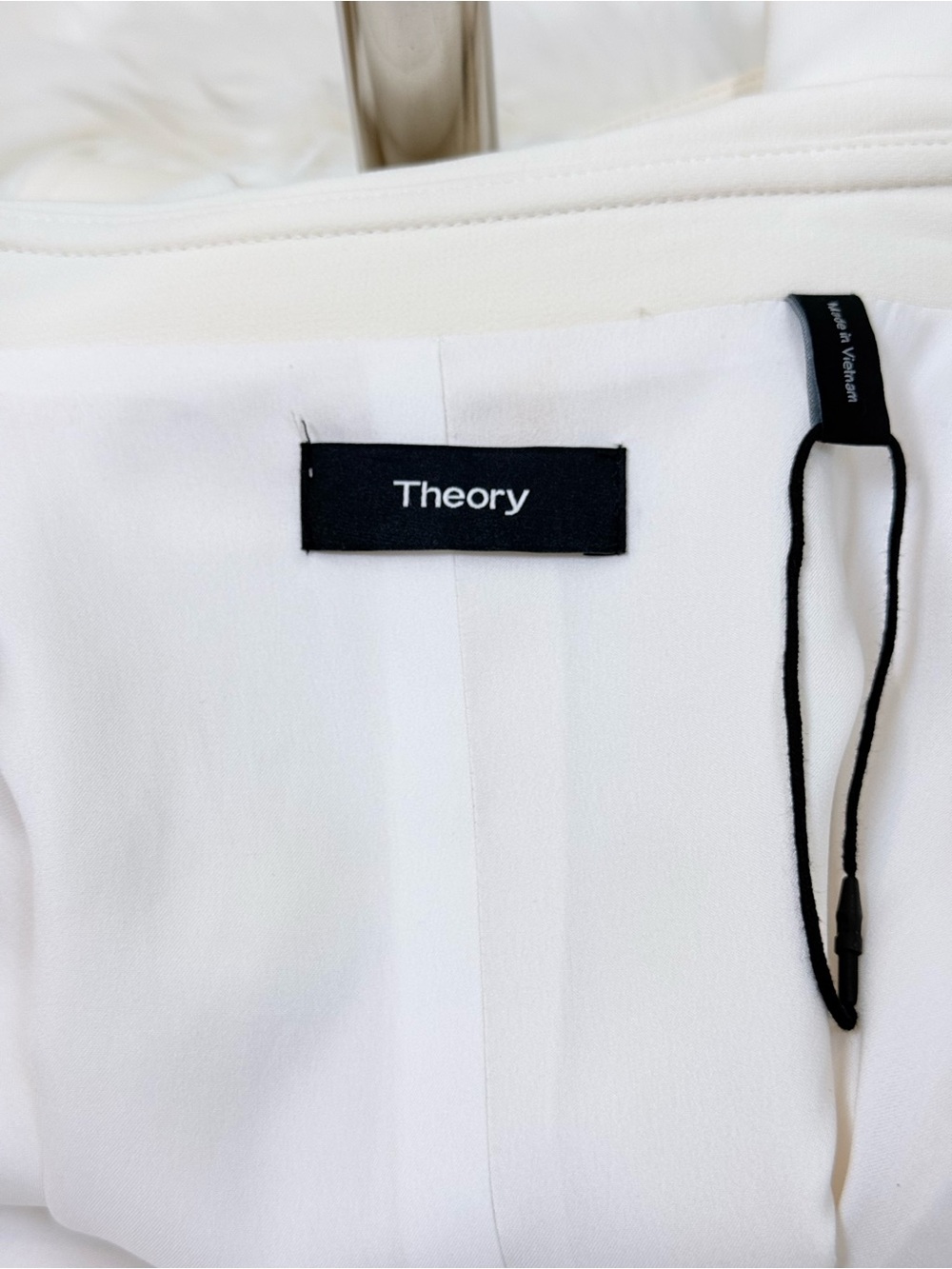 CLASSIC Theory Oak Lane Admiral Crepe Sleeveless Trench Coat Duster Cream Sz:S - Picture 2 of 11